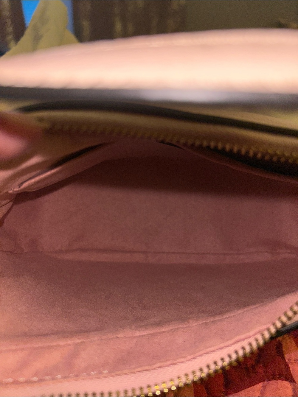 Inspired Louis Vuitton Pink Monogram Hobo Bag - Picture 6 of 7